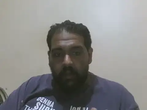 Snapshot of elpoop7305 chatting on 10.02.25 elpoop7305 online show from 10.02.25