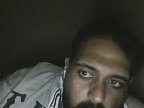 Snapshot of elpoop7305 chatting on 10.12.25 elpoop7305 online show from 10.12.25