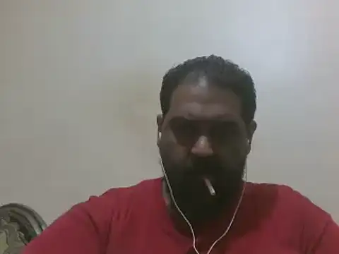 Snapshot of elpoop7305 chatting on 11.14.25 elpoop7305 online show from 11.14.25