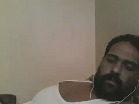 Snapshot of elpoop7305 chatting on 11.27.25 elpoop7305 online show from 11.27.25