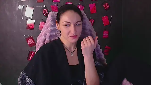 Aurora Loveu online show from 01.10.26