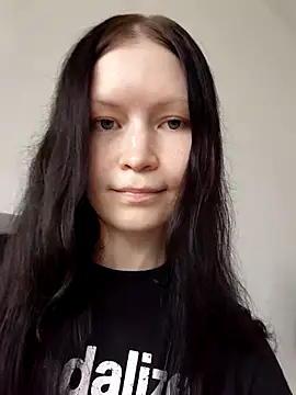 DragonFoxie online show from 10.13.25