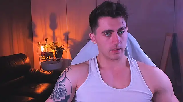 Oscar Miller  online show from 10.10.25