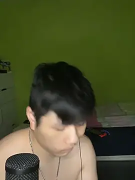 Snapshot of Kingpowerlittel chatting on 09.14.25 Kingpowerlittel online show from 09.14.25