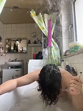 Snapshot of Kingpowerlittel chatting on 03.02.26 Kingpowerlittel online show from 03.02.26