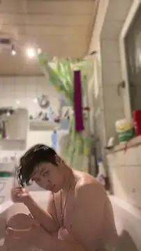 Kingpowerlittel online show from 04.07.26