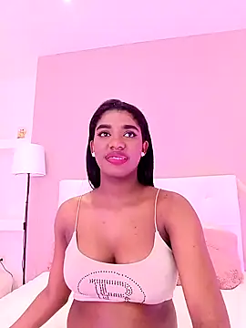 KendraChavez  online show from 09.10.25