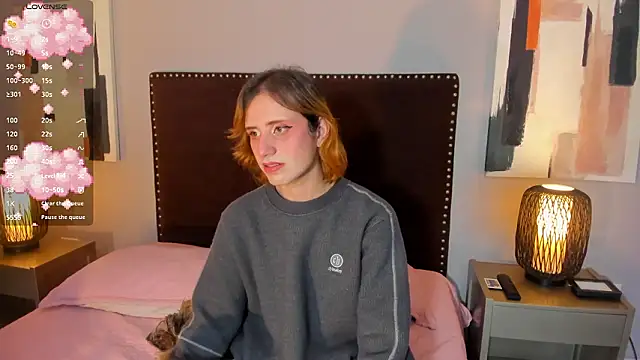 seraphine star online show from 02.15.26