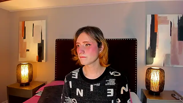 seraphine star online show from 02.20.26