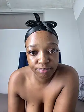 Pinkdollyg online show from 02.19.26