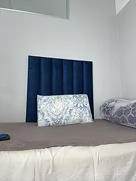 Pinkdollyg online show from 02.23.26