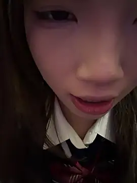 Yiyi-707 online show from 12.04.25