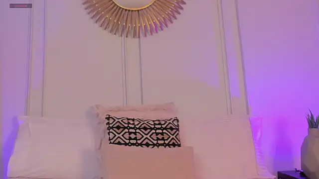 CharlotteBrownn  online show from 07.01.26