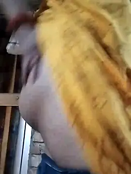 rani8008 online show from 10.17.25