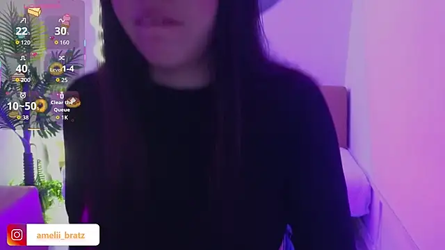 Snapshot of Ameliiaa_tay chatting on 10.31.25 Ameliiaa tay online show from 10.31.25