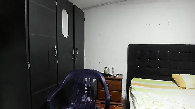 Snapshot of Ryan_xc1 chatting on 10.12.25 Ryan xc1 online show from 10.12.25