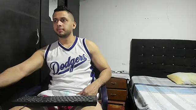 Snapshot of Ryan_xc1 chatting on 01.06.26 Ryan xc1 online show from 01.06.26