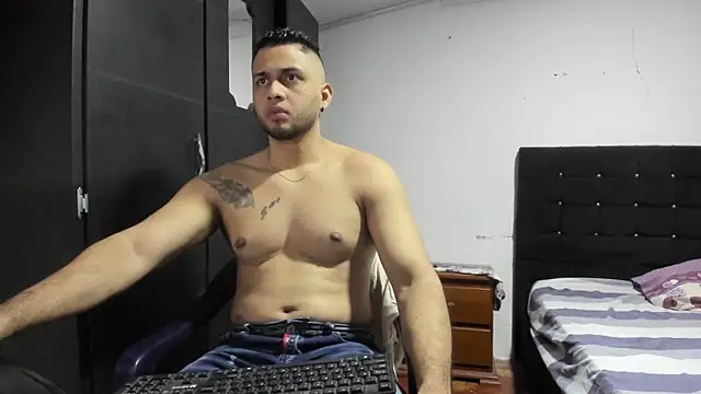 Snapshot of Ryan_xc1 chatting on 02.24.26 Ryan xc1 online show from 02.24.26