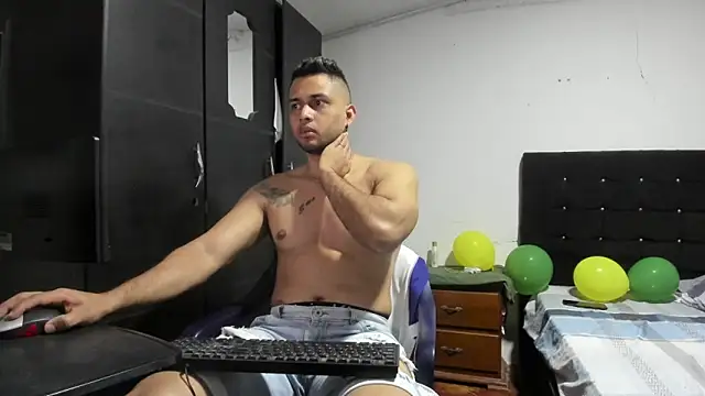 Snapshot of Ryan_xc1 chatting on 03.18.26 Ryan xc1 online show from 03.18.26