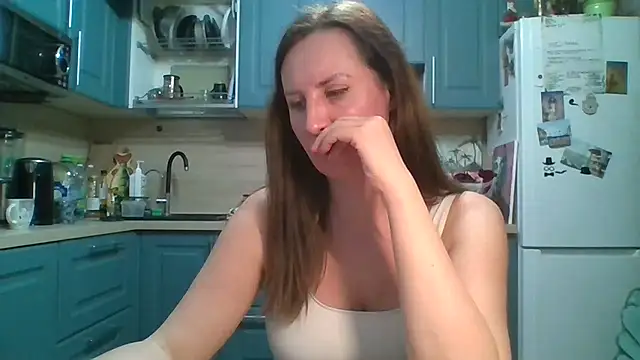 ALICAINWONDERLAND online show from 04.12.26