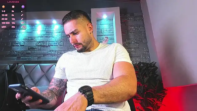 dominic de luca online show from 10.08.25