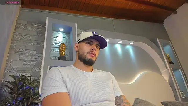 dominic de luca online show from 04.15.26