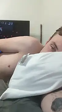 youngblondetwink online show from 12.17.25