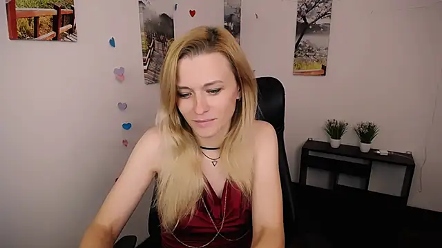 PeppyMia online show from 10.06.25