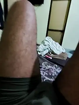 Snapshot of Kartik200798 chatting on 10.13.25 Kartik200798 online show from 10.13.25