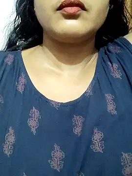 Snapshot of spicysuhana chatting on 07.21.26 spicysuhana online show from 07.21.26
