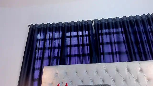 cristhi esterling online show from 11.11.25