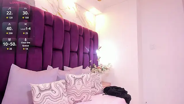 Snapshot of cloe_spencerr chatting on 09.19.25 cloe spencerr online show from 09.19.25