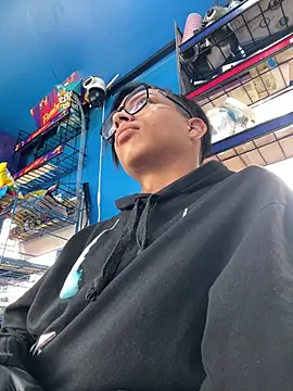 Snapshot of diegoand0911 chatting on 03.31.26 diegoand0911 online show from 03.31.26