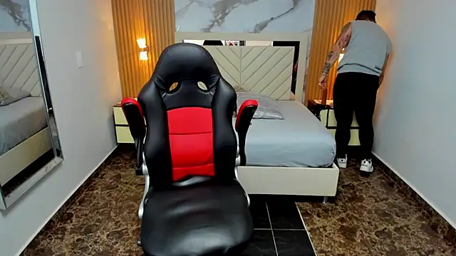 KAROLLJONES1 online show from 03.28.26