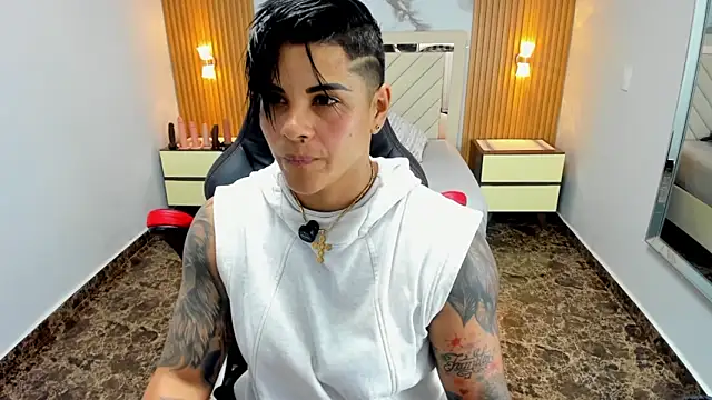 KAROLLJONES1 online show from 05.07.26