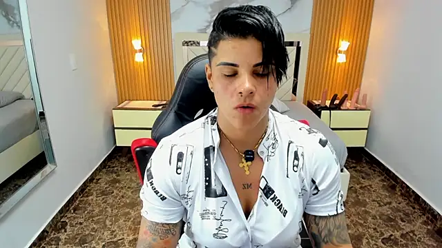 KAROLLJONES1 online show from 05.08.26