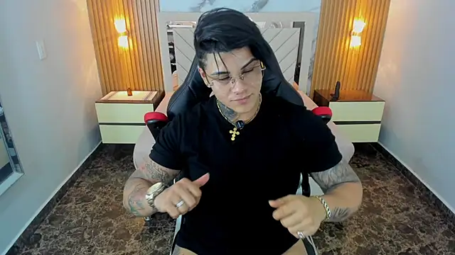 KAROLLJONES1 online show from 06.11.26