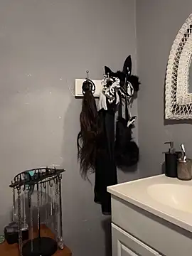 goddessmissmia online show from 11.18.25