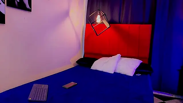 Room 69x online show from 09.16.25