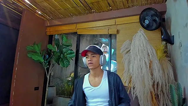 AlanCutee online show from 11.29.25