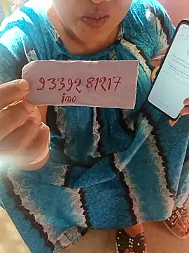 Snapshot of Cute-Swewty chatting on 01.11.26 Cute-Swewty online show from 01.11.26