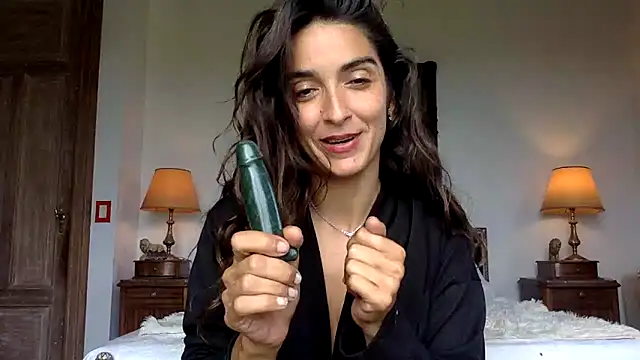 venuslibre online show from 12.21.25