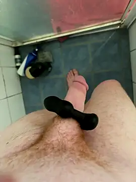 Snapshot of mrb2007 chatting on 12.01.25 mrb2007 online show from 12.01.25