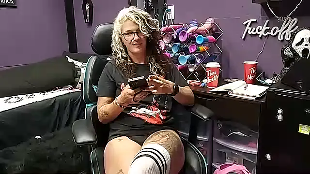 oddywithabody online show from 09.14.25