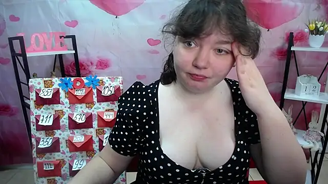 Snapshot of NeonilaLisova chatting on 03.13.26 NeonilaLisova online show from 03.13.26