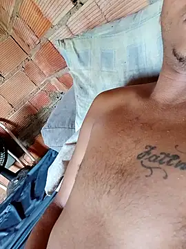 Snapshot of Rafael-01 chatting on 10.31.25 Rafael-01 online show from 10.31.25