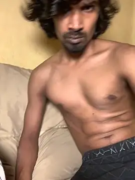 Snapshot of Serah99 chatting on 11.18.25 Serah99 online show from 11.18.25