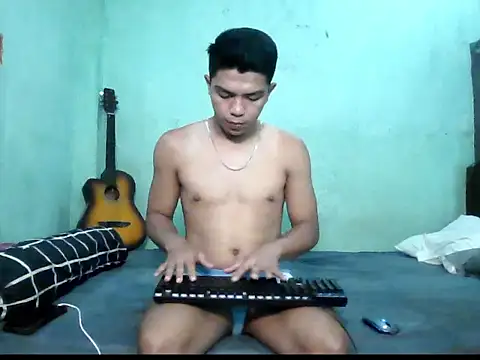Hunky paul online show from 05.22.26