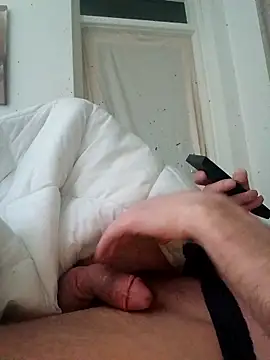 Snapshot of handsome8inchh chatting on 03.03.26 handsome8inchh online show from 03.03.26