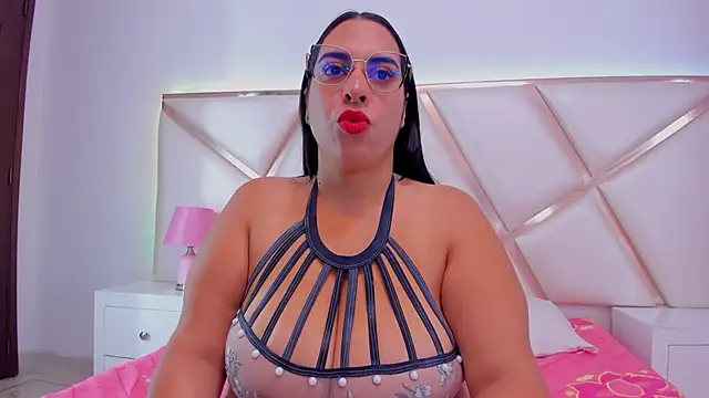 GeminisClark online show from 10.29.25